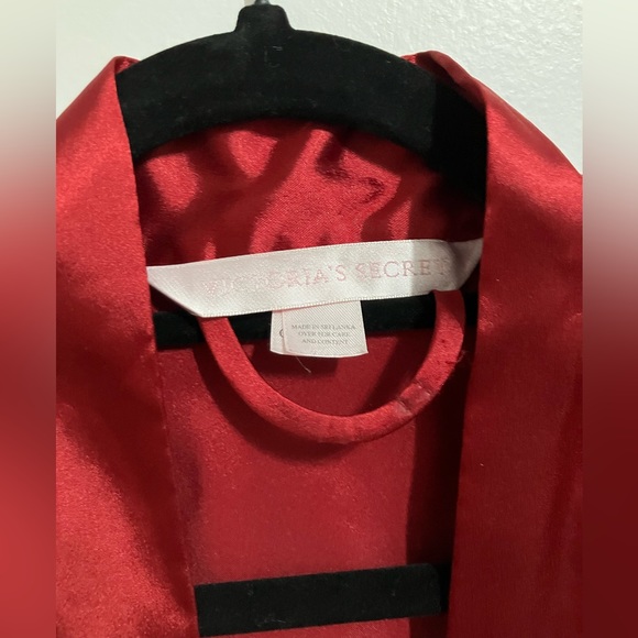 Victoria's Secret Red Robe - Picture 2 of 3